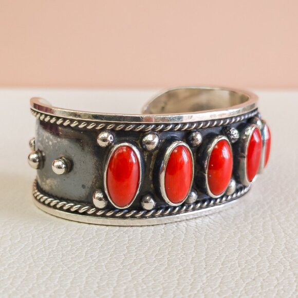 Navajo 900 Silver Cuff with Mediterranean Red Coral - Picture 3 of 8